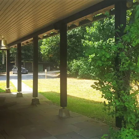 Spacious Near The Area